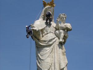 entretien-monuments-historiques-badigeon-à-la-chaux