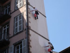peinture-façade-et-pignon-travaux-sur-cordes